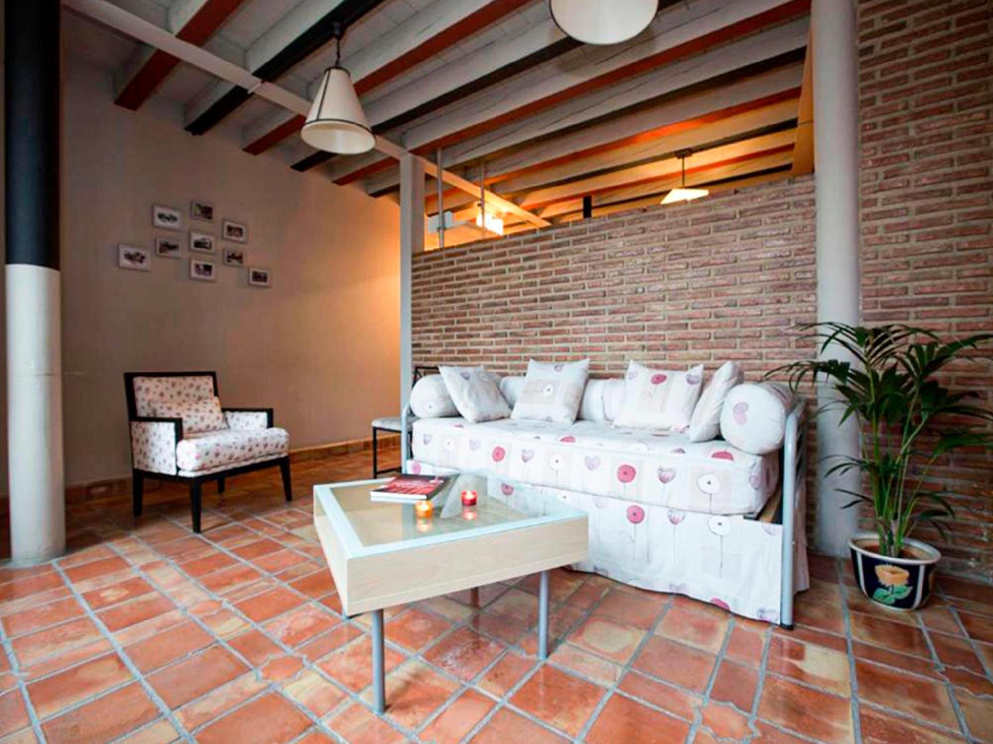 Apartamentos Senorio De Haro 3000 Exterior photo